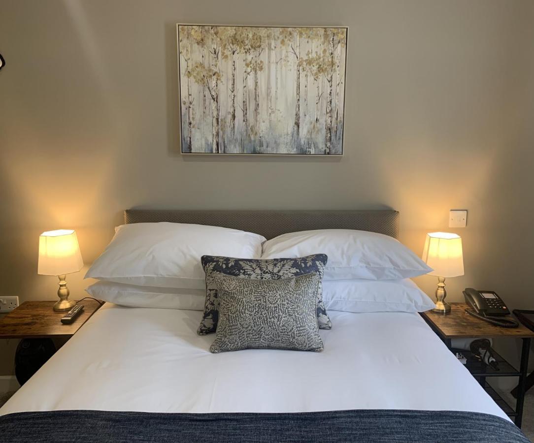 The Cedar Country Hotel Bellway Eksteriør bilde